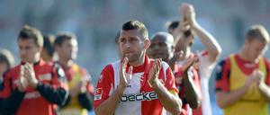 Union-Kapitän Torsten Matuschka behielt beim Elfmeter die Nerven und erzielte den 1:0-Siegtreffer für die Köpenicker.