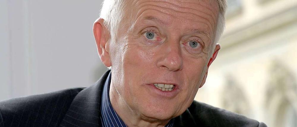 Der Grünen-Politiker Fritz Kuhn gewinnt die OB-Wahl in Stuttgart.