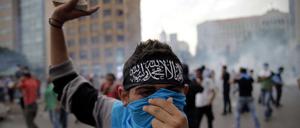 Nach dem Anschlag auf den libanesischen Geheimdienstchef vermutet viele Libanesen die Drahtzieher im kriegsgeschüttelten Syrien.