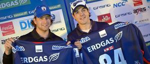 Absolute Könner: Claude Giroux (l.) und Daniel Briere (r.), hier bei ihrer Präsentation als Neuzugänge der Eisbären Berlin, zählen in der amerikanischen Profiliga NHL, der stärksten Eishockeyliga der Welt, zu den besten Angreifern der Liga. Sie spielen bei den Eisbären, solange der Spielerstreik in der NHL anhält.
