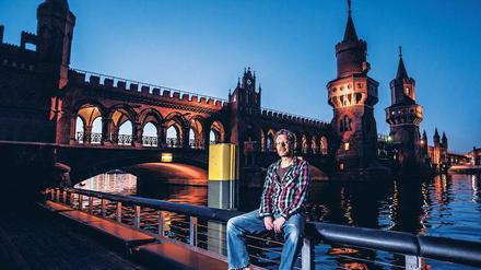 Steffen Hack, Betreiber des „Watergate“ in Kreuzberg, kritisiert die hohen Quadratmeterpreise in Berlin.