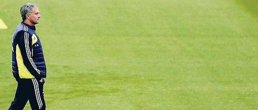 The only one. Real Madrids José Mourinho wäre der erste Trainer, der die Champions League mit drei verschiedenen Vereinen gewinnt. Foto: dpa