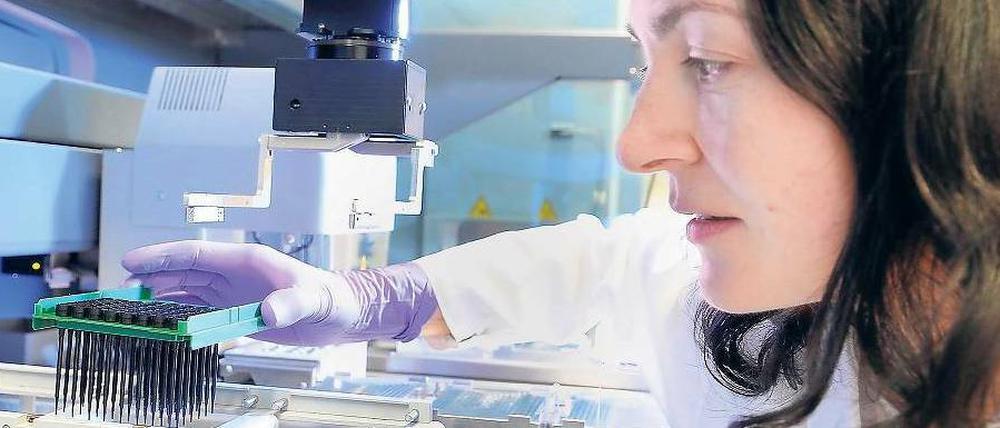 Von der Petrischale bis zum Produkt. Die Max-Planck- und die Fraunhofer-Gesellschaft wollen selbstbestimmt in Forschungs- und Entwicklungsprojekten kooperieren.