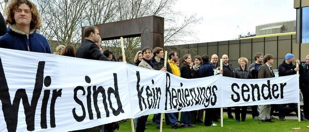 "Wir sind kein Regierungssender" - Wissen wir doch. Regt euch ab.