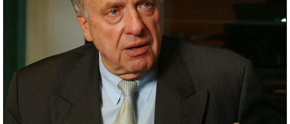 Bernd Neumann ist seit 2005 Staatsminister bei der Bundeskanzlerin und Beauftragter der Bundesregierung für Kultur und Medien.