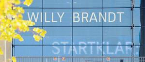 Glaspalast. Am BER spiegelt sich alles. F: dpa