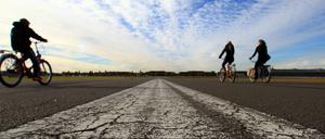  Das Tempelhofer Feld - die grüne Lunge der Stadt.