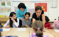 In Ferienkursen lernen Roma-Kinder Deutsch. Sie integrieren sich leichter als ihre Eltern.