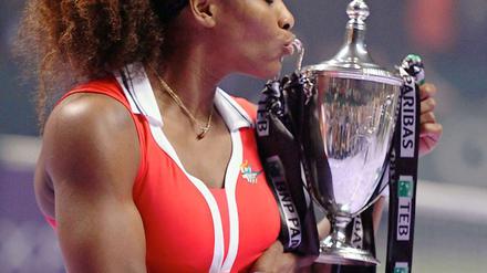 Serena Williams ist in Istanbul zum dritten Mal Tennis-Weltmeisterin geworden.