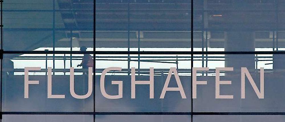 Berlin streitet um mehr Transparenz - auch wegen des BER-Desasters.