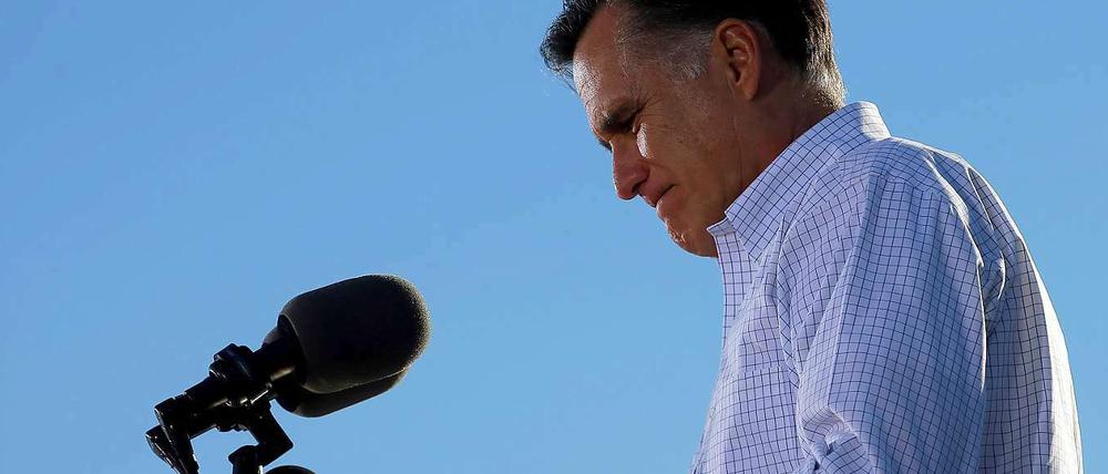 Wegen seiner Pläne für eine Entstaatlichung der Katastrophenhilfe wird Mitt Romney in der Presse heftig angegriffen.
