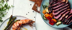Steak am Knochen, Garnelen auf der Melone und Gemüse knackig grillen - Josh Jabs zeigt, wie es geht