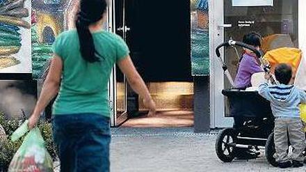Roma in einem Wohnprojekt in Berlin-Neukölln. 