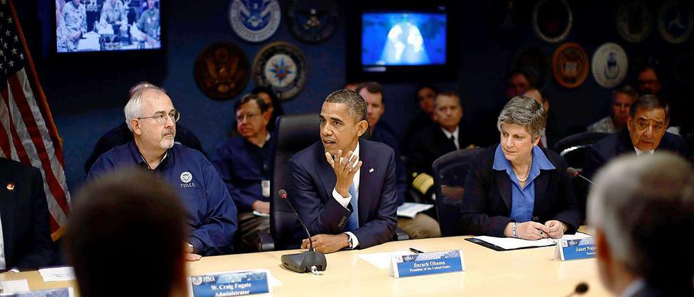 Krisenmanager. Barack Obama mit dem Helferstab.