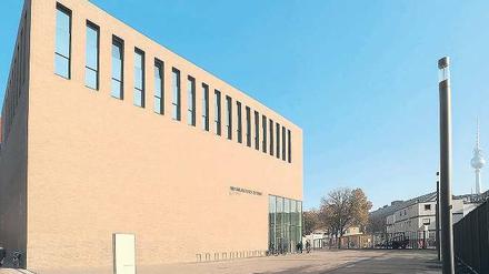 Turnhalle für die Wissenschaft: Das Archäologische Zentrum gegenüber der Museumsinsel. 