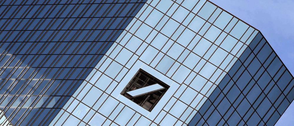 Die Deutsche Bank könnte bei einer Schieflage andere mit in die Tiefe reißen. Ein ähnliches Gewicht haben auf der Welt nur noch drei andere Banken.