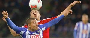 Im Spiel zwischen Hertha BSC und dem FC Ingolstadt gab es wie auch beim Kopfballduell zwischen Marcel Ndjeng und Ingolstadts Alper Uludag keinen klaren Sieger.