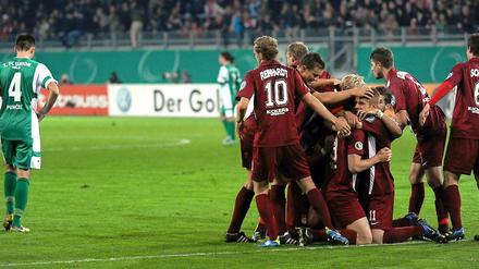 Frust beim 1. FC Union. Der Berliner Zweitligist scheitert an den Kickers Offenbach und fliegt somit aus dem DFB-Pokal.