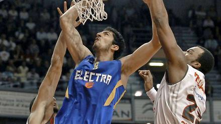 Dunkings mit Symbolkraft. Maccabi (hier Nationalspieler Lior Eliyahu) ist Israels wichtigster Sportverein. 