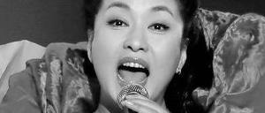 First Lady mit Stimme. Die 49-jährige Peng Liyuan, die zweite Frau des künftigen chinesischen Partei- und Staatschefs Xi Jinping.