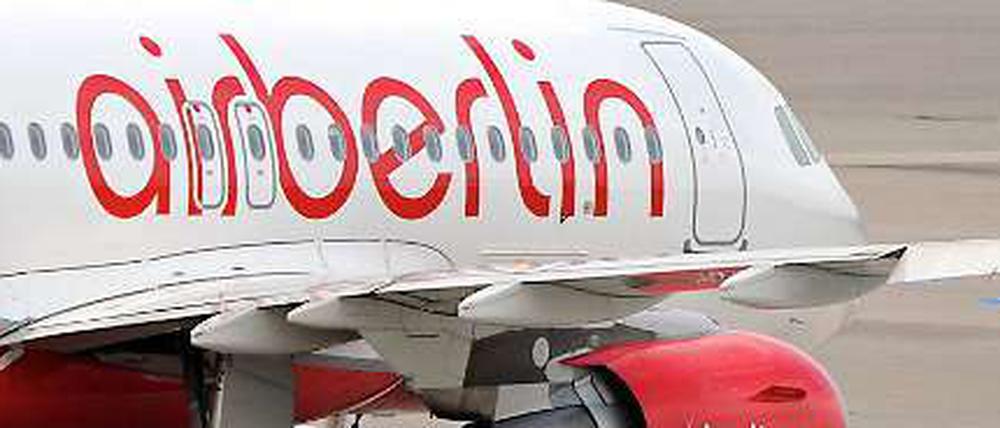 Dem Sparprogramm bei Air Berlin könnten rund zehn Prozent der Stellen zum Opfer fallen. 