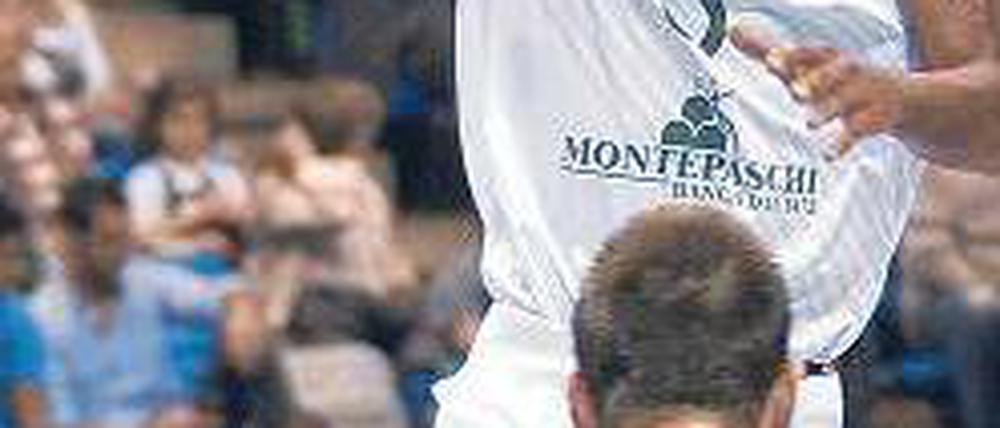 Auf Wiedersehen. Bobby Brown kehrt mit Siena nach Berlin zurück. Foto: dpa