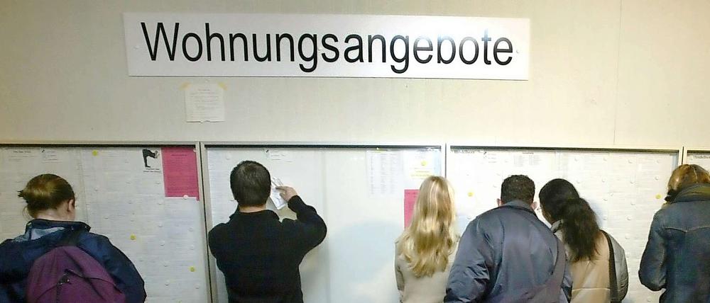 Studenten auf Wohnungssuche.