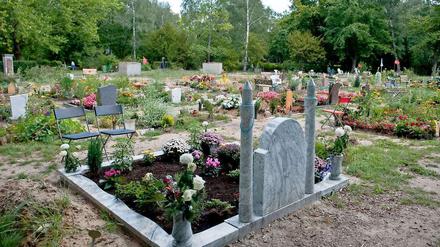 Auf dem islamischen Friedhof am Columbiadamm wird es eng.