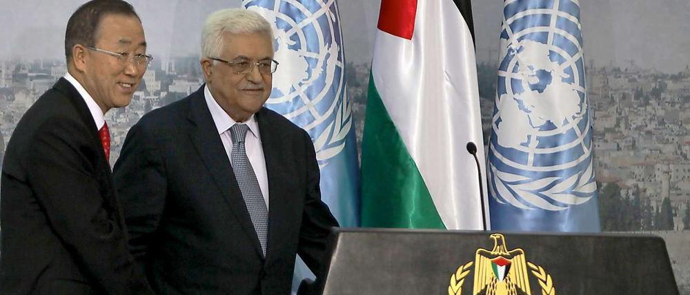 Trotz Bemühungen von UN-Generalsekretär Ban Ki Moon (links) gibt es keine Waffenruhe in Nahost.