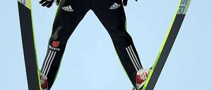 V wie Vielflieger. Andreas Wank hat seine Leistungen stabilisiert und ist die neue Hoffnung im deutschen Skisprung-Team.