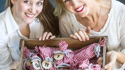 Anna-Beeke Gretemeier und Claudia Weingärtner (rechts)