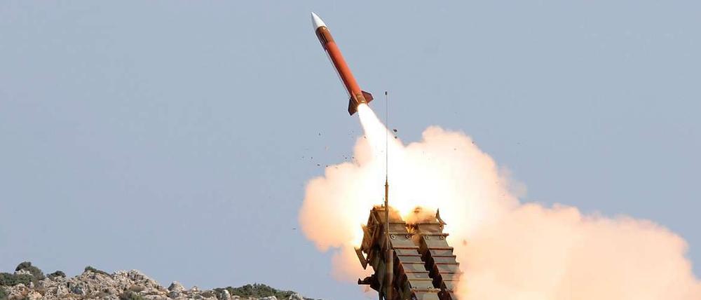 Die Türkei will selbst darüber entscheiden, wo die Patriot-Raketen aus Deutschland stationiert werden sollen.
