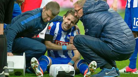 Schmerzhafter Ausfall. Rechtsverteidiger Peter Pekarik wird Hertha mindestens bis zum Ende des Jahres fehlen. 