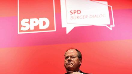 Der Start als Kanzlerkandidat hätte besser laufen können - das weiß auch Peer Steinbrück.