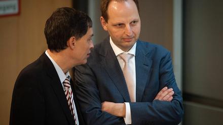 Erbfolge. Thomas Heilmann übernahm nach der Schrottimmobilienaffäre das Amt des Justiz- und Verbraucherschutzsenators von Michael Braun (links).