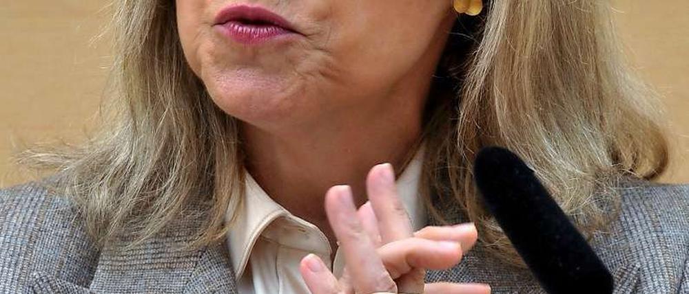 Bayerns Justizministerin Beate Merk (CSU) ist wegen der Mollath-Affäre unter Druck geraten.