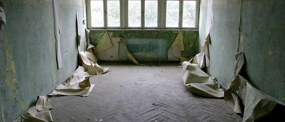 Als Schrottimmobilien gelten Häuser und Wohnungen, wo gravierende Mängel vorherrschen und die kaum oder gar nicht bewohnbar sind.