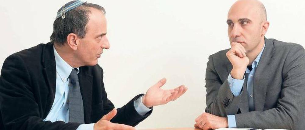 Rabbiner Daniel Alter und der palästinensische Psychologe Ahmad Mansour im Gespräch.