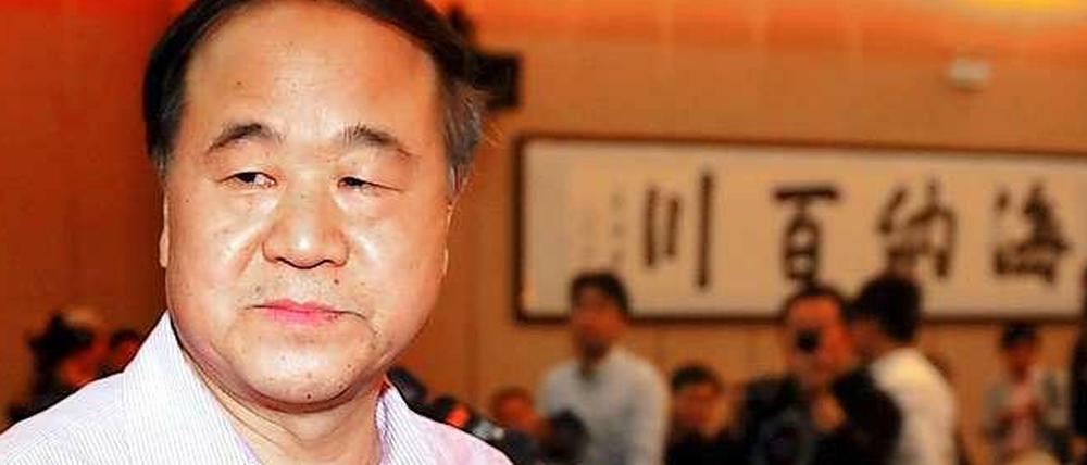 Umstritten. Der Literaturnobelpreisträger Mo Yan bei einer Pressekonferenz in seiner Heimatstadt Gaomi in der ostchinesischen Provinz Shandong.