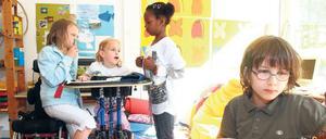 Klassenzimmer für alle. Ab 2020 sollen behinderte und nichtbehinderte Kinder in Berlin überall gemeinsam lernen können. Doch noch sind längst nicht alle Schulen dafür gerüstet. Die Fläming-Grundschule in Friedenau bildet eine der wenigen Ausnahmen. 