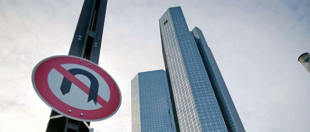 Bei der Deutschen Bank läuft derzeit einiges nicht gerade.
