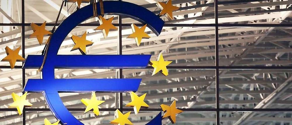 Die EZB soll ab 2014 die Aufsicht über alle Geldhäuser mit mehr als 30 Milliarden Euro Bilanzsumme führen.