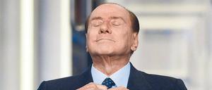 Silvio Berlusconi fühlt sich zum Retter Italiens berufen – nur wovor? 