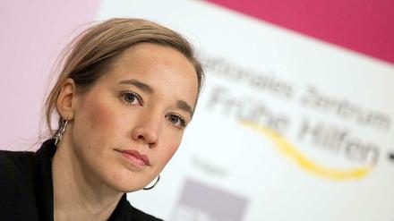 Familienministerin Schröder will auch "das" Gott sagen dürfen.