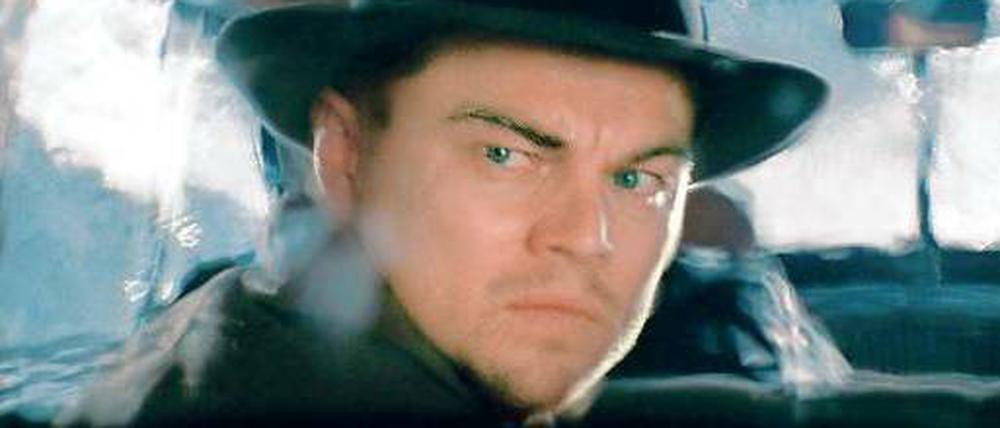 Frohe Tage? Wer dem halluzinierenden Teddy Daniels (Leonardo DiCaprio) in „Shutter Island“ dabei zuschaut, wie er zwischen psychisch gestörten Verbrechern ermittelt, braucht starke Nerven. ARD, 2. Weihnachtstag, 23 Uhr 25.Foto: ARD
