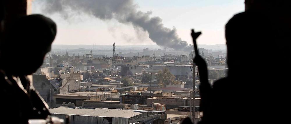 Dem Bürgerkrieg in Syrien hatte auch der UN-Sicherheitsrat nichts entgegenzusetzen. Resolutionen gegen Präsident Assad scheiterten mehrfach am Veto Russlands und Chinas.