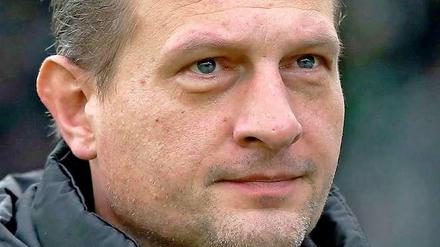 Als aktiver Spieler stand Jürgen Rollmann 1996/1997 im Tor der Augsburger. Nach dem Ende seiner sportlichen Laufbahn arbeitete Rollmann 1999 und 2000 als Manager und Geschäftsstellenleiter beim FCA.