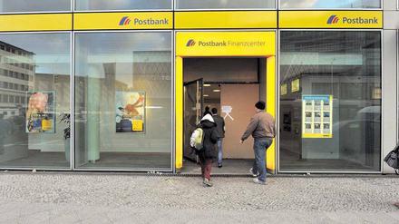 Tatort Postbank.