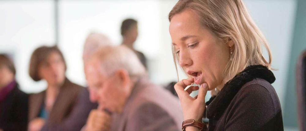Familienministerin Kristina Schröders Politik kommt bei der Vorsitzenden der Gleichstellungskommission nicht gut an.
