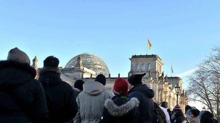 Berlin zieht viele Touristen an - doch in Pankow soll die Vermietung von Ferienwohnungen jetzt erschwert werden.